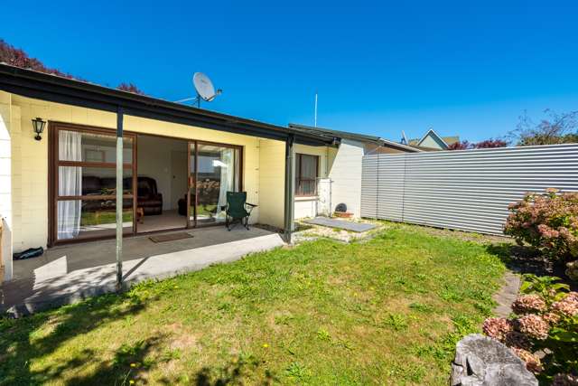 4/20 Cubitt Street Blenheim Central_1