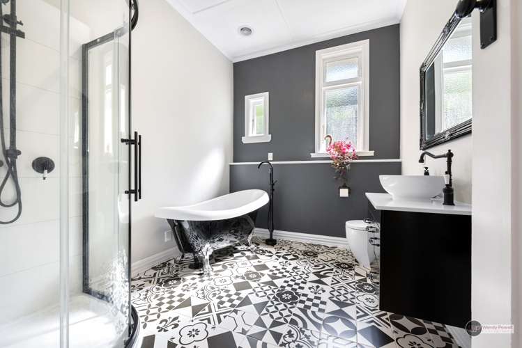 49 Penrose Street Woburn_12