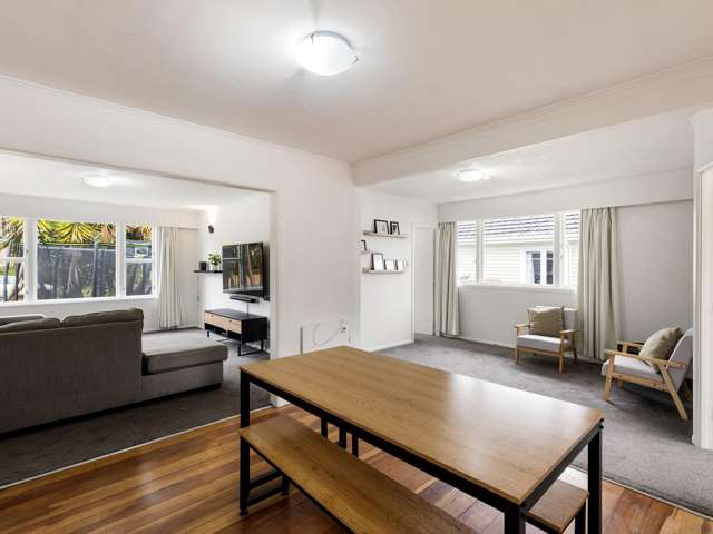 5 Sutton Crescent Hillcrest_4