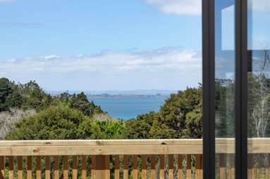 692 South Titirangi Road_2