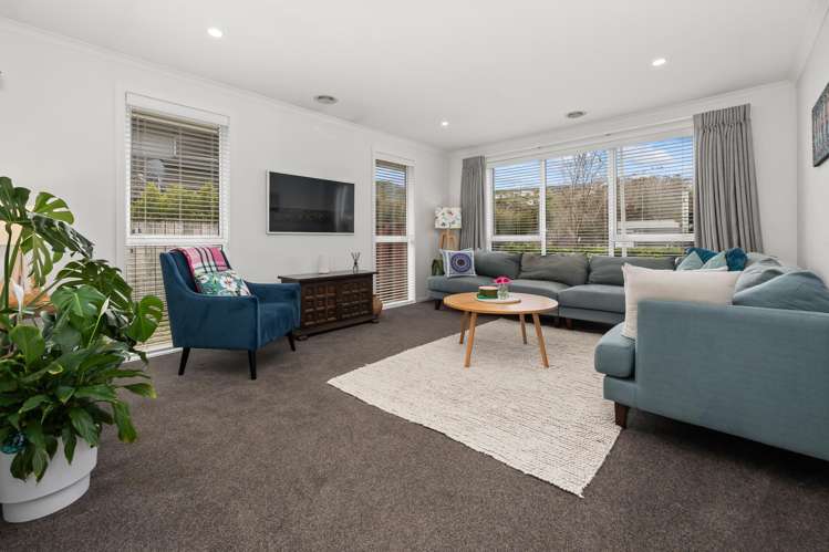 35 Banks Boulevard Whitby_8