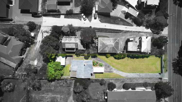 29 Hutchinson Avenue New Lynn_14