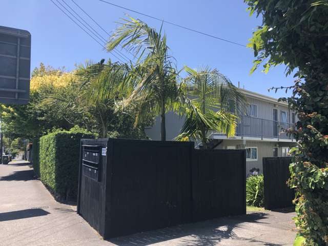 3/5 Orakei Road Remuera_4