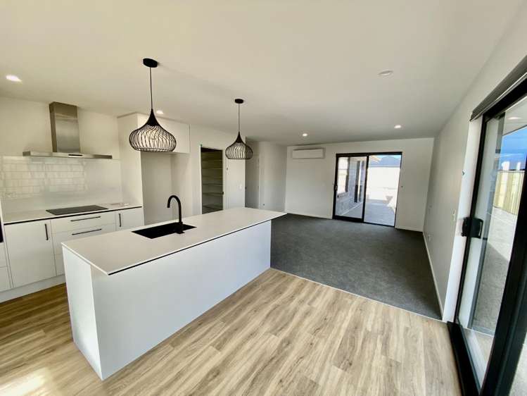 65 Nethercote Way 11103_2