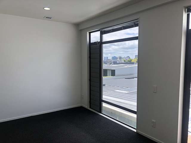 GF/9 Charlotte Street Mount Eden_4