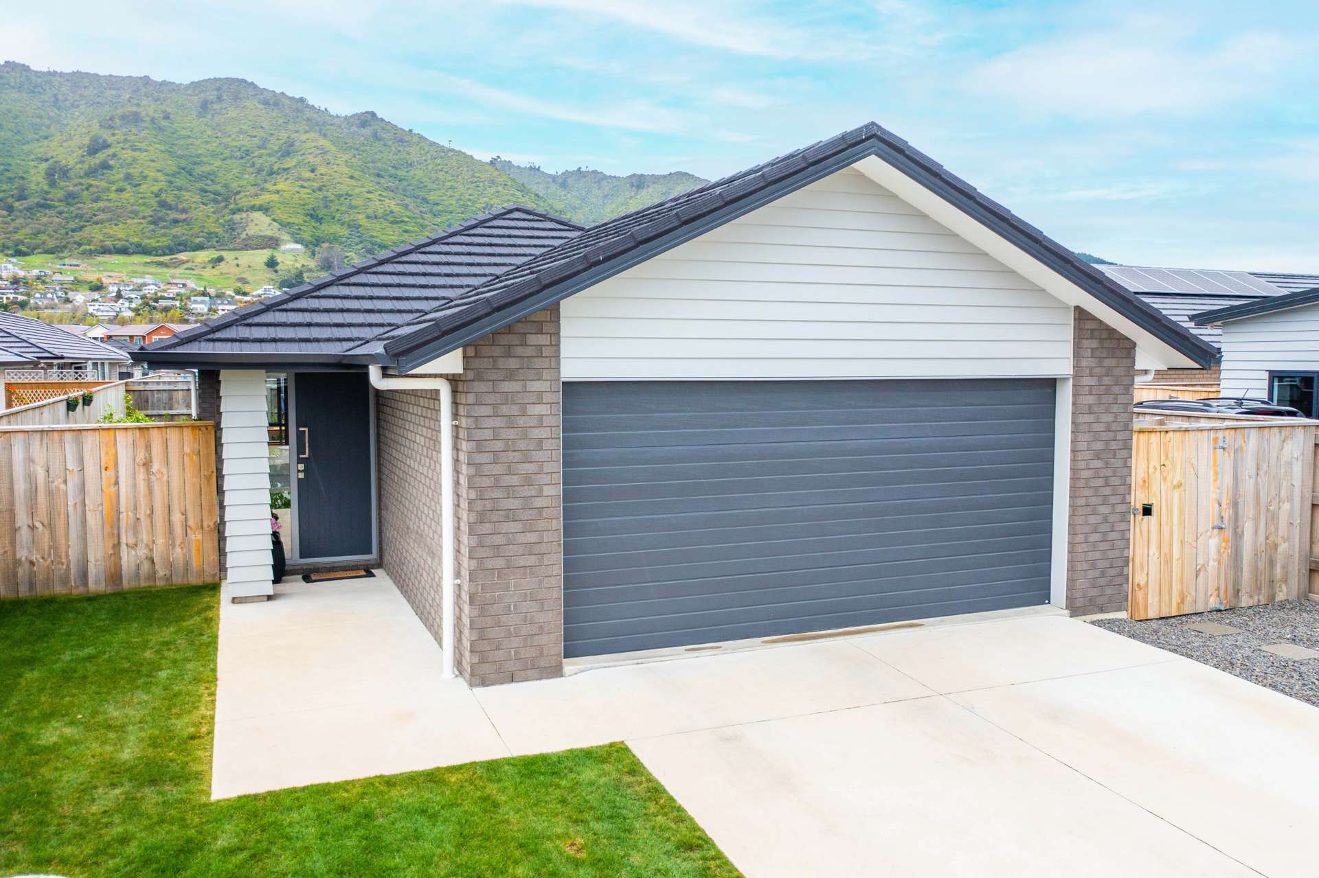 5 Paioke Street Waikanae_0