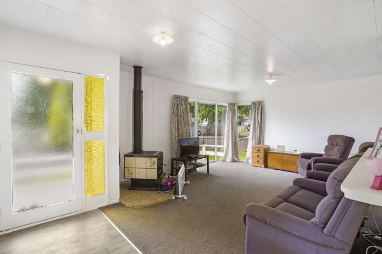 23 Redcrest Avenue Red Hill_9