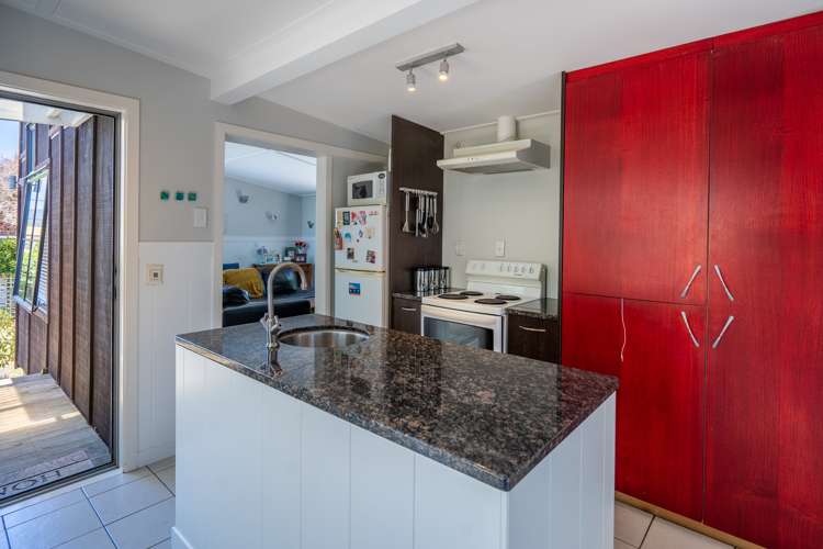 5b Percival Road Paraparaumu Beach_7