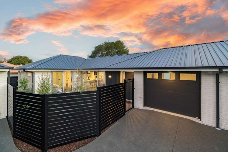 8b Wychwood Crescent_0