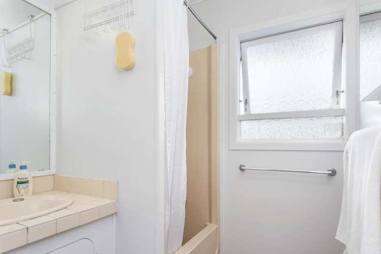 25 Roby Street Te Atatu Peninsula_9