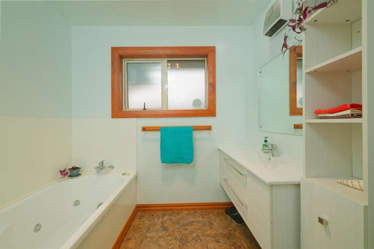 7 Old Beach Road Kaikoura_16