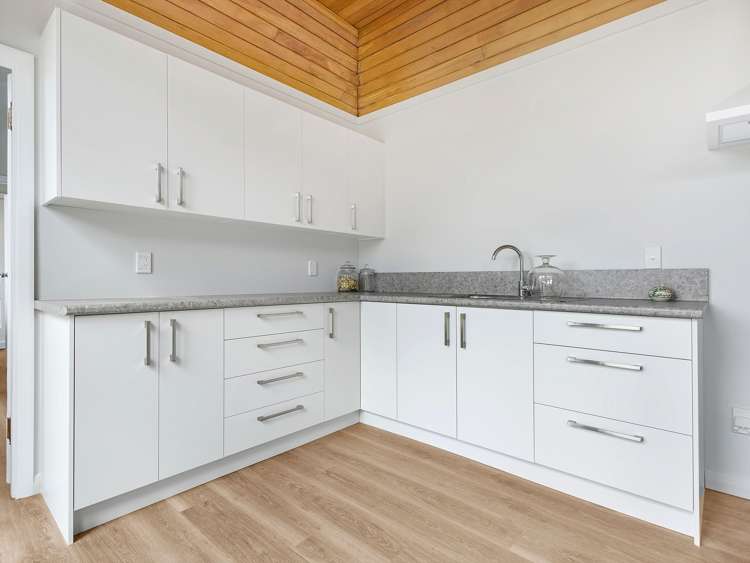 61 Grey Street Woodville_25