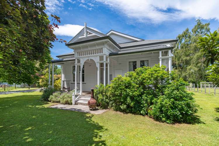 2566 State Highway 2 Greytown_29