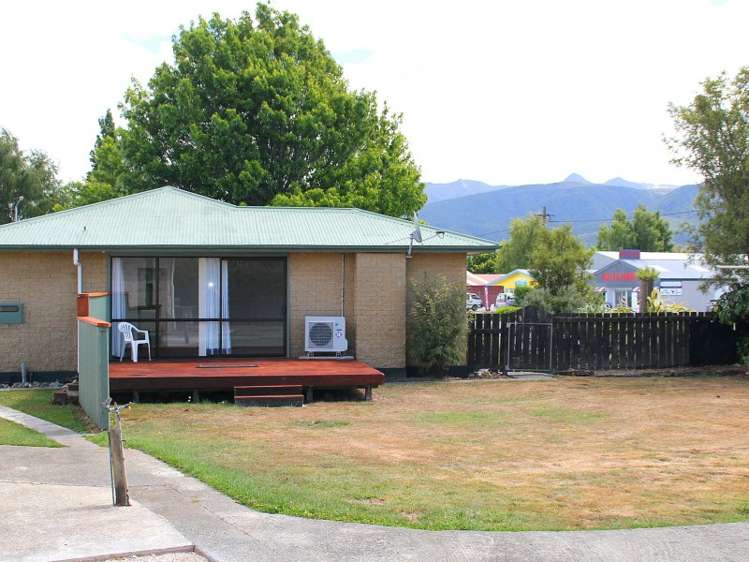 200 Milford Road Te Anau_6