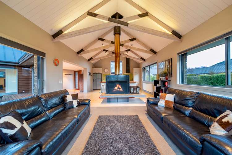 39 Atley Road Arthurs Point_4