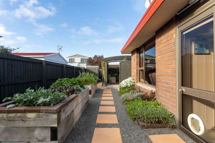 5 Flaxwood Lane Waltham_18