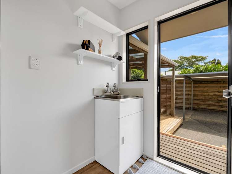 8a Kaimai Place Hairini_9