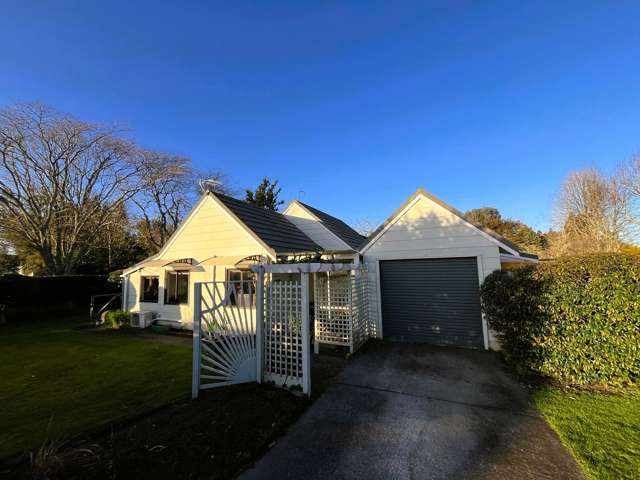 Scarce opportunity – Perrinpark Village