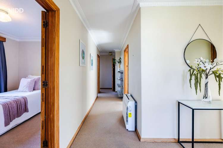 217 Highcliff Road Shiel Hill_10