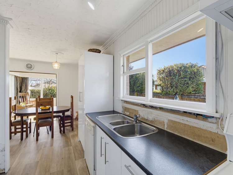 42 Daniels Road Redwood_14