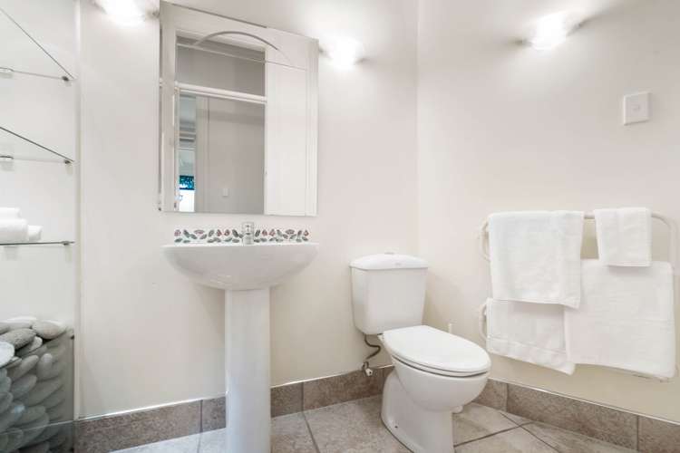37 St Georges Bay Road Parnell_26