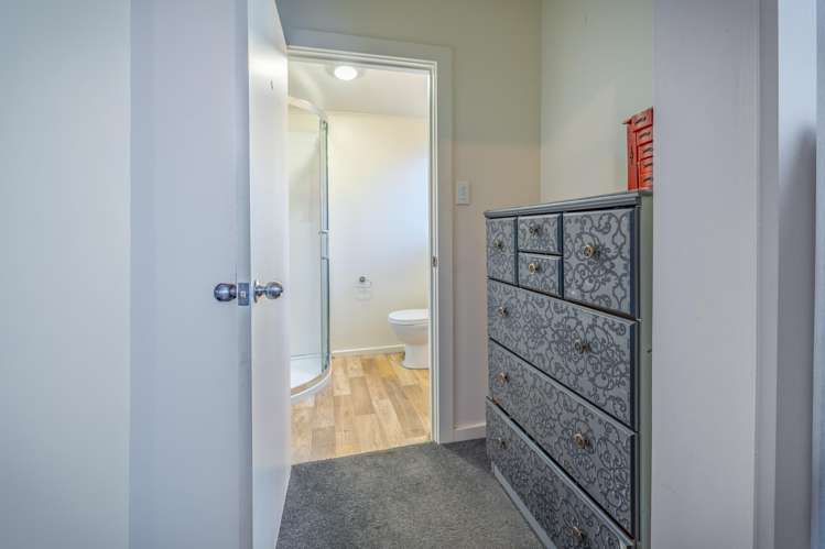 18 Maltby Avenue West End_9