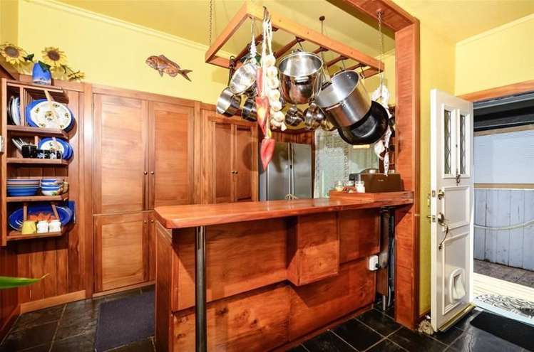 1 Arawa Street New Lynn_10