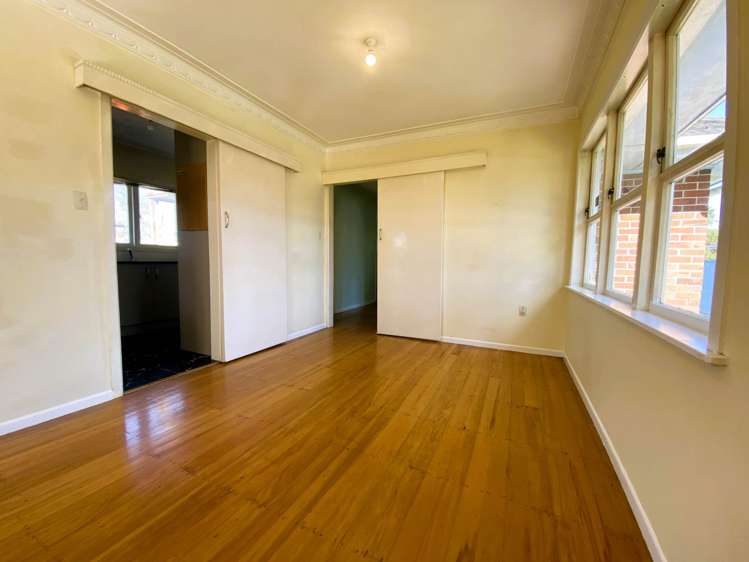 78 Hallberry Road Mangere East_3