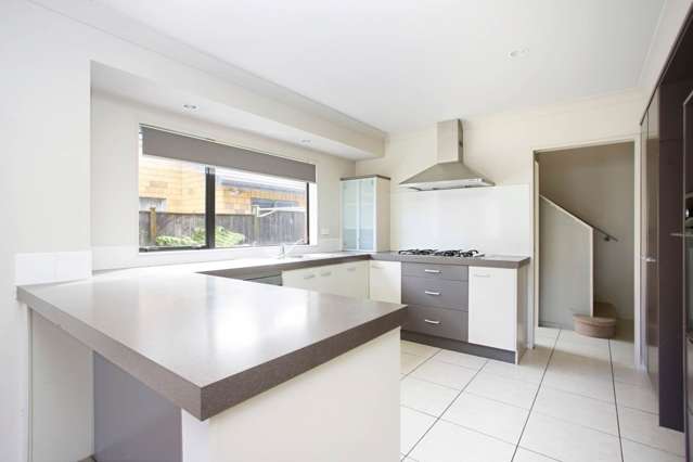 2 Coachman Drive Flat Bush_4