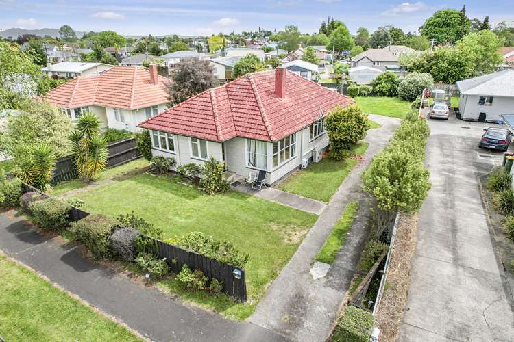 5 Montgomery Crescent Bader_8