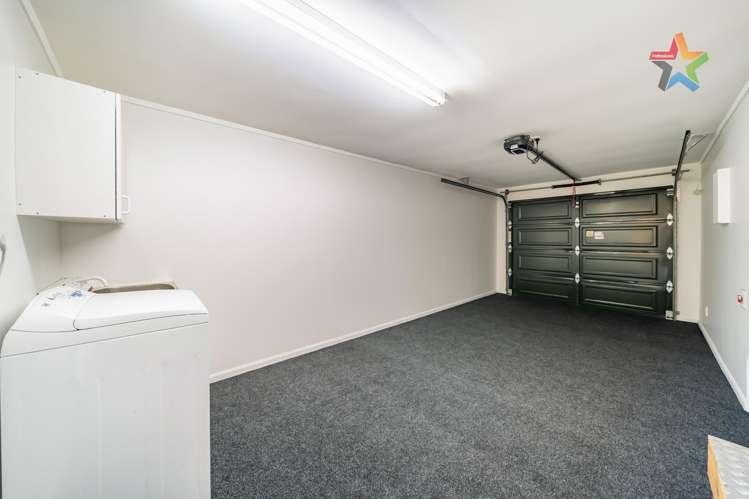 8 Futuna Close Karori_13