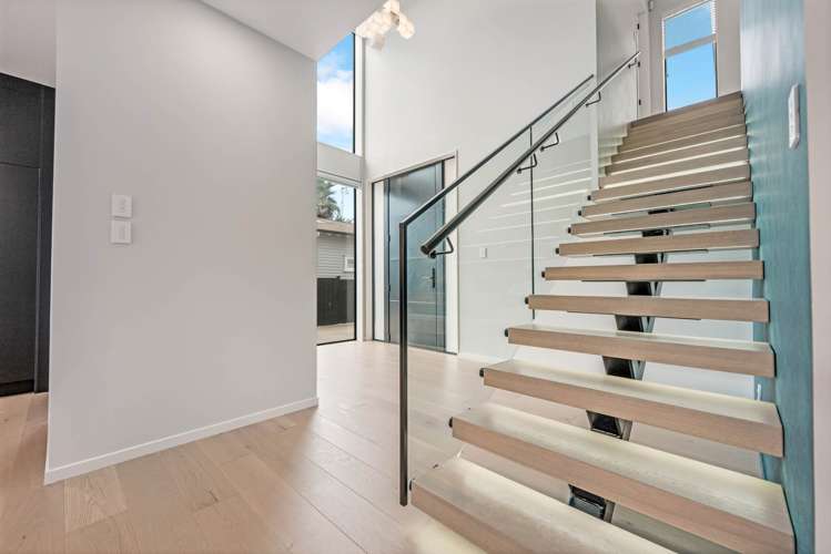 39A Hollywood Avenue Epsom_10