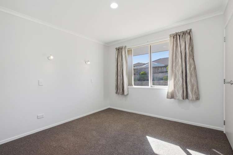 11 Petrel Place Welcome Bay_24
