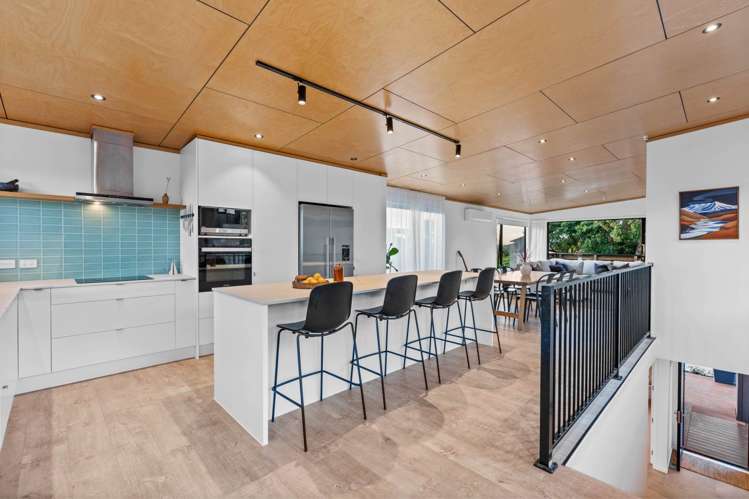 95 Waitea Road Muriwai_12