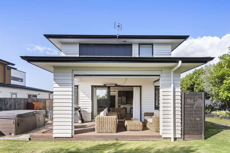 72 Constellation Avenue Beachlands_23