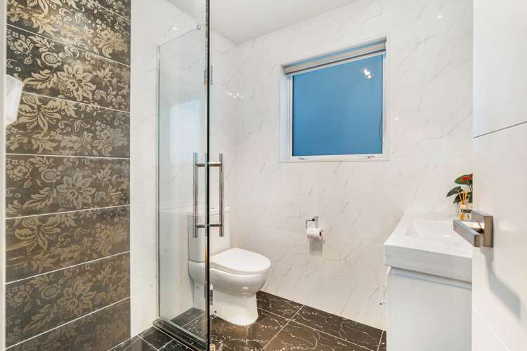 60 Butler Stoney Crescent Silverdale_16