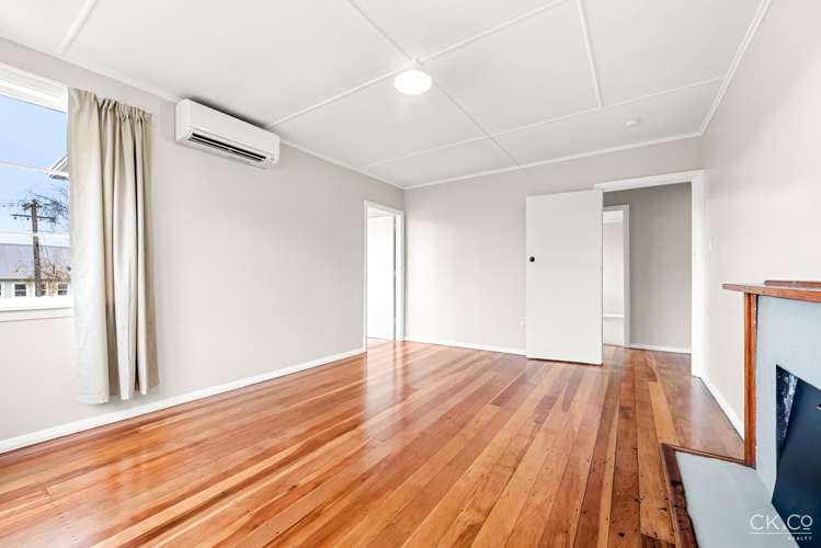 14 Buller Grove Naenae_4