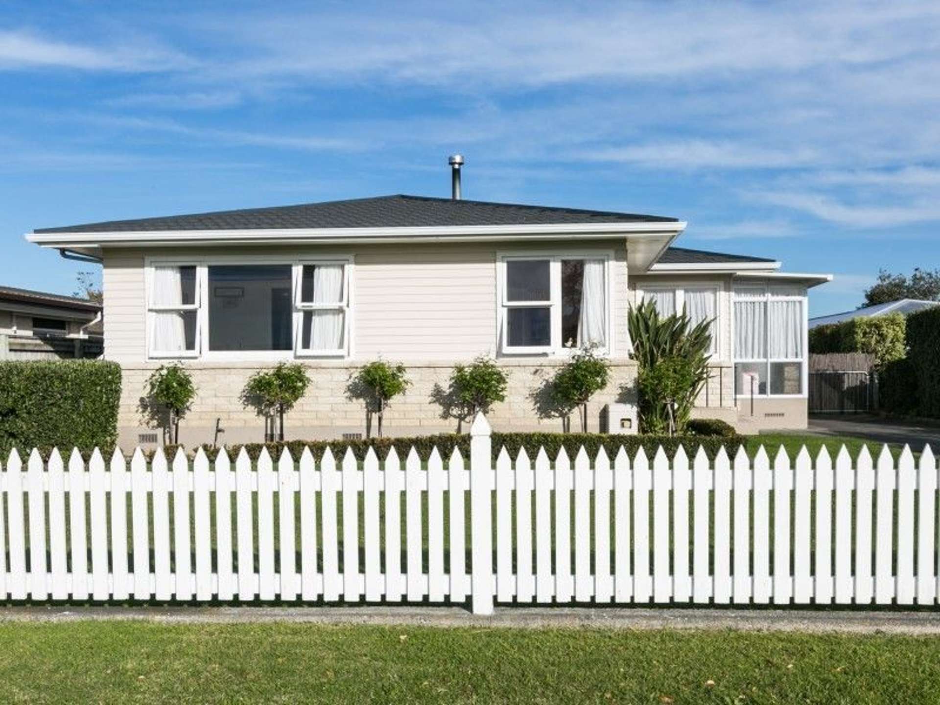 27 Wharerangi Road Tamatea_0