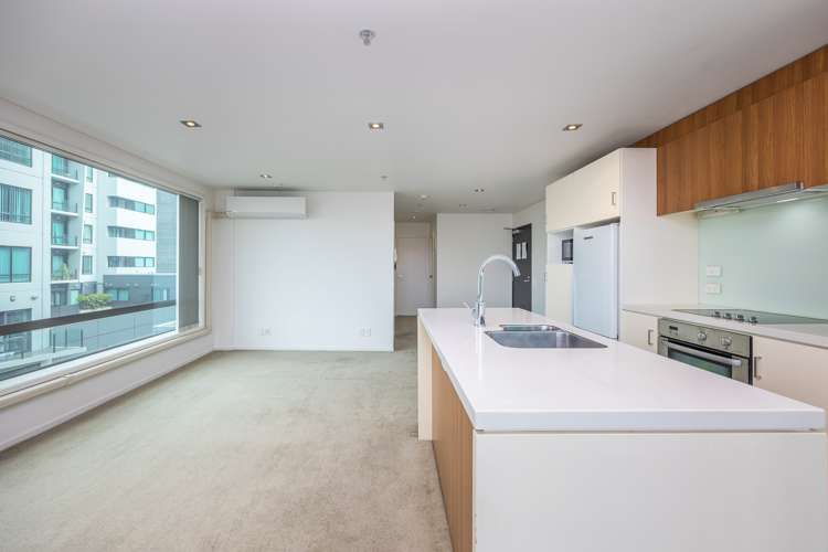 221/4 Dockside Lane Auckland Central_6