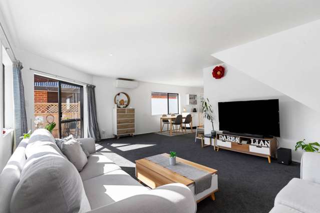 15/37 Fields Parade Oteha_4