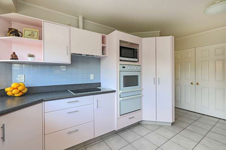 2/121 Auckland Road Greenmeadows_5