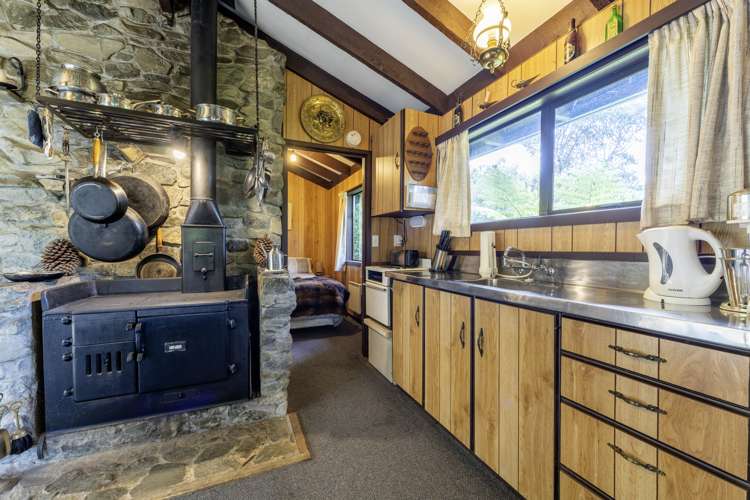 63 Lookout Road Mesopotamia_16