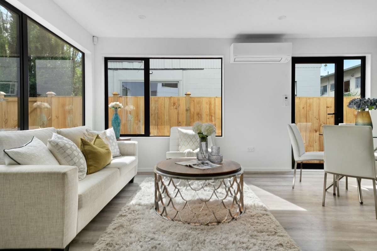 6a/16E Dallinghoe Crescent_1