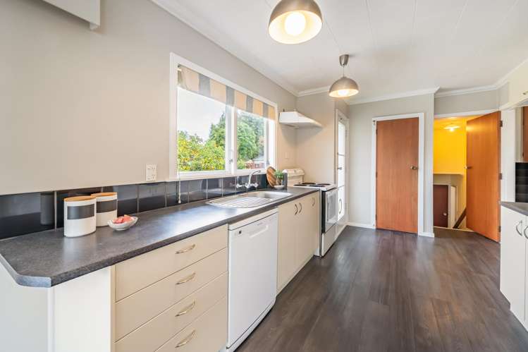 8 Montana Road Totara Park_7