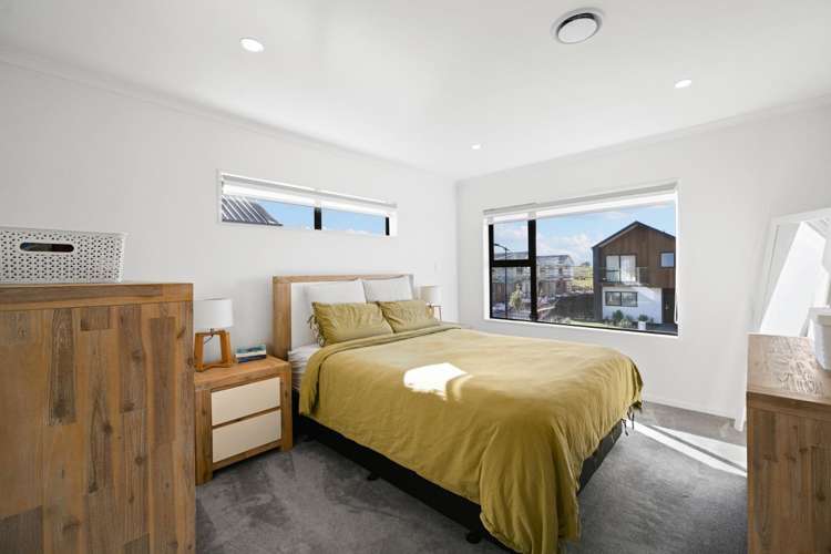 31 Halley Drive 1053_9