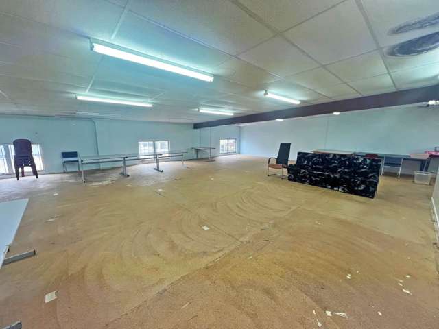 Unit 2/41-53 View Road Wairau Valley_2