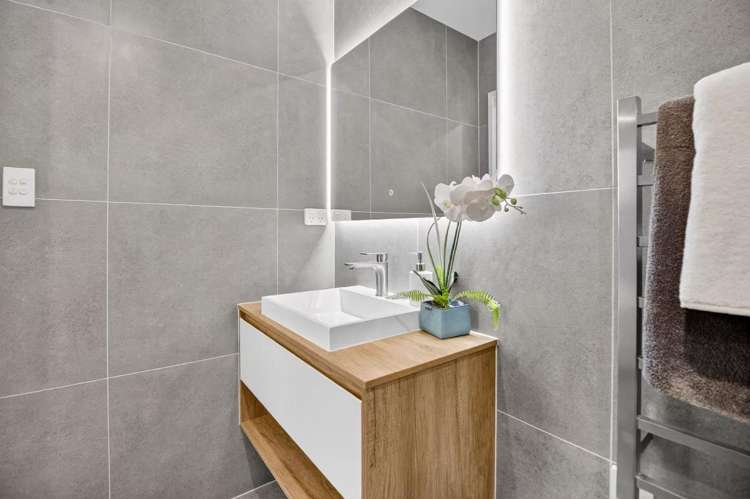 D/121 Vodanovich Road 1802_12