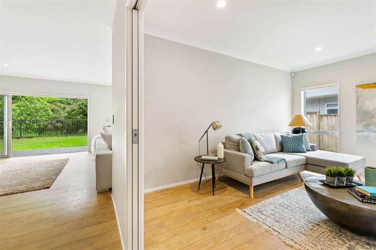 44 Crabb Fields Lane Riverhead_11