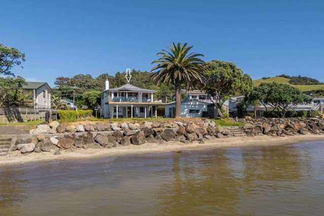 Coromandel mystery: Why beachfront properties in this town are selling for half the price