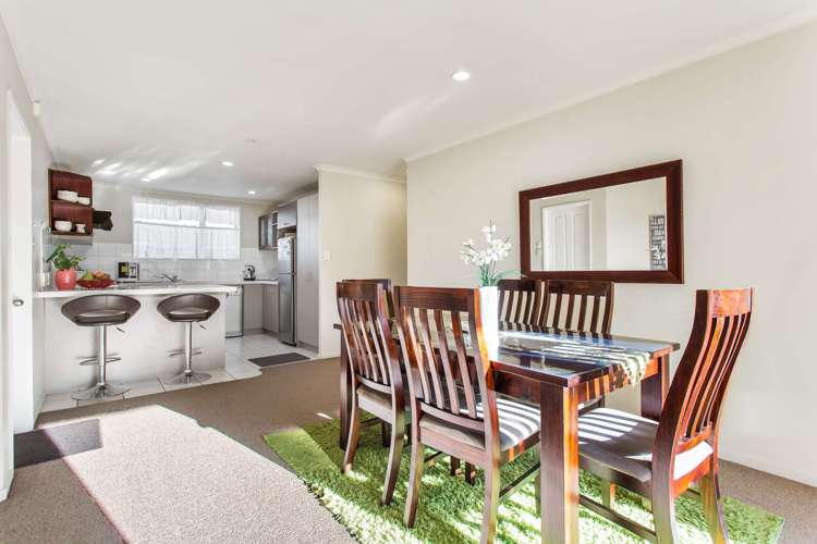 27 Morewa Place Takanini_5